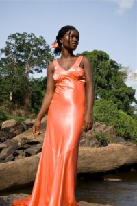 oranges Abendkleid